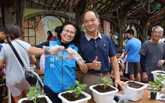 苗栗縣大湖地區農會草莓初綻體驗浪漫啟動 來大湖開心遊玩