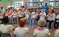 影／花壇日照中心樂齡交流 非洲鼓共鳴傳遞活力與感動