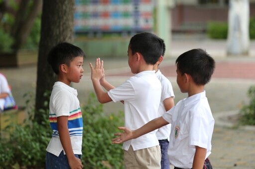 幫孩子遠離霸凌! 研究：幼兒早期負面行為，需要立即導正