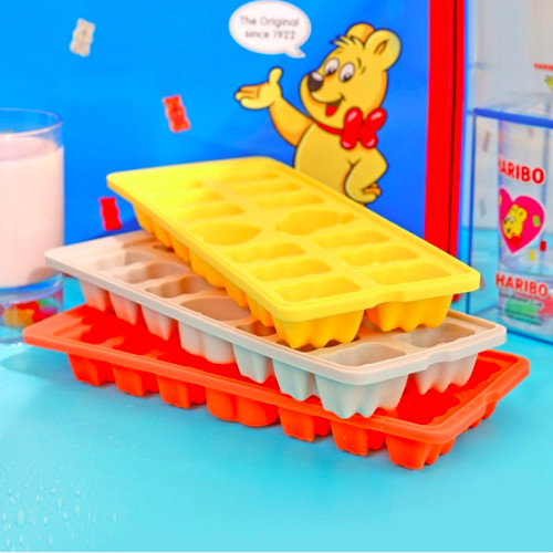 小熊軟糖狀冰塊超 Q～韓國 10×10 推軟糖圖案製冰盒，還有小熊透明杯都必收！