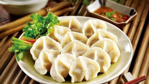 網友選出最好吃的冷凍水餃前5名!如何將冷凍水餃煎得金黃酥脆?