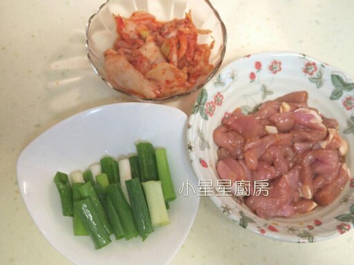 新手也能輕鬆完成！韓式泡菜炒豬肉