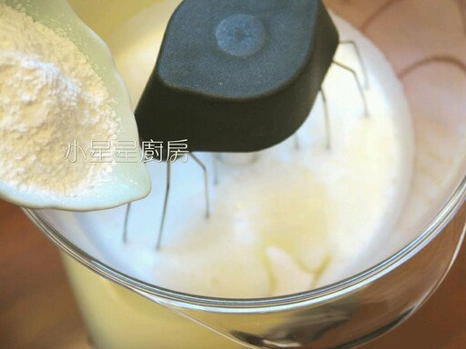 一次做兩個美味蛋糕！蜂蜜戚風蛋糕