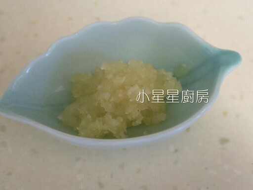 鮮味十足！蒸蒜蓉鮮蚵