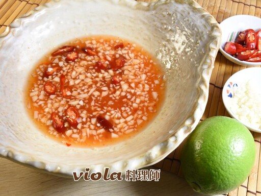 酸辣開胃、瞬間消暑！涼拌青木瓜絲