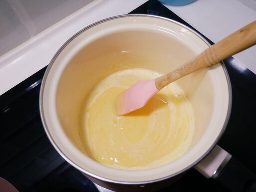 超簡單「岩燒乳酪吐司」奶香鹹香一次滿足！