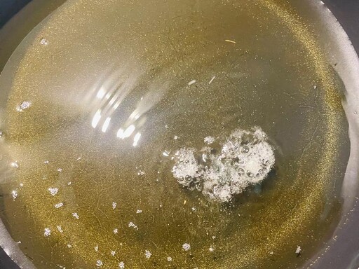 外酥內軟！椒鹽豆腐魚
