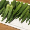 秋葵簡單涼拌、炒飯都好吃！黃金秋葵炒飯