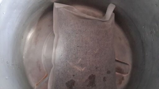 夏日必吃的經典古早味甜品!自製仙草凍