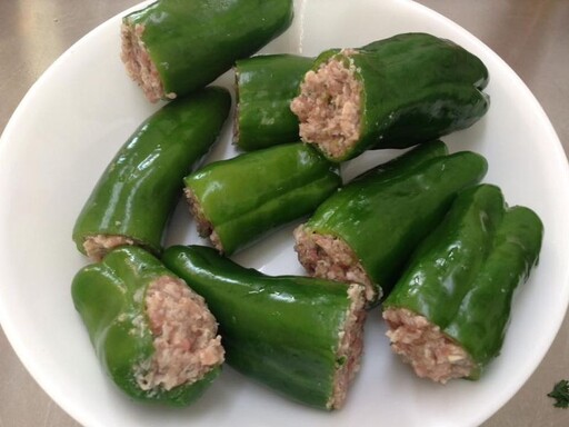 香辣下飯～辣味青椒鑲肉