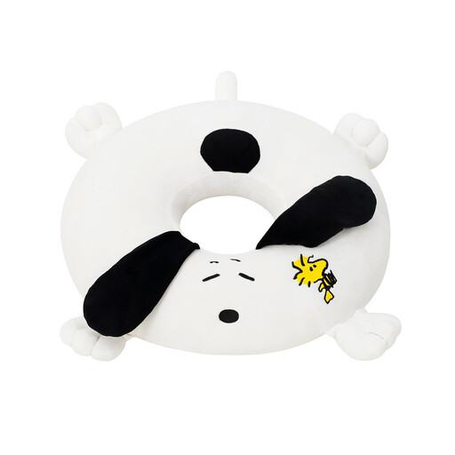 「Mister Donut x SNOOPY」最萌聯名登場!史努比、查理布朗變身甜甜圈,同步推2款療癒實用周邊