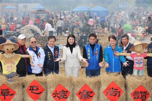 南投花卉嘉年華「焢窯草屯-花旅南投」千人同樂