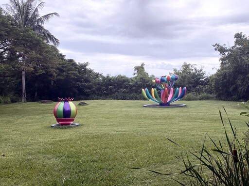 藝術家賴純純打開工作室山海美景 邀觀眾真正沉浸式觀展體驗