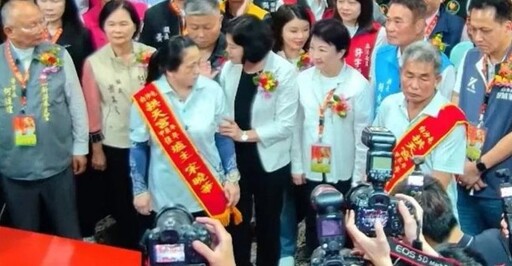 不是第一次了 張麗善叫拱天宮爐主移位被罵翻