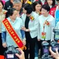 不是第一次了 張麗善叫拱天宮爐主移位被罵翻