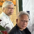 黃仁勳的三角習題：中東接單 台灣催貨 大陸擴大研發