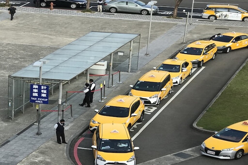 競爭到合併!Uber併購皇冠大車隊 掀台灣計程車平台整合潮