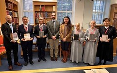 東西方文明對話新篇章 劍橋大學典藏證嚴上人法藏