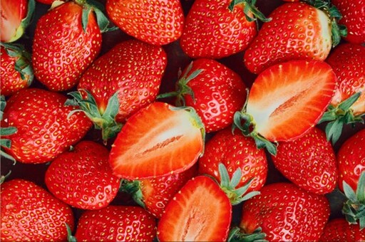 失眠怎麼辦？網推10大助眠食物 「草莓」竟上榜！