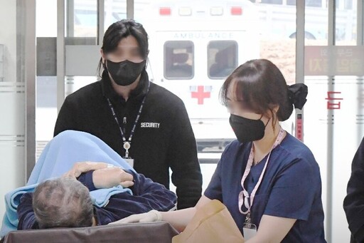 南韓醫大規模罷工！80歲嬤遭7醫院拒收亡 政府下最後通牒