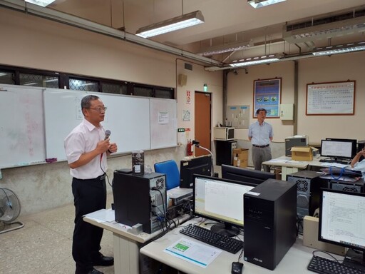 吳鳳科大舉辦機器人工程師初階術科種子師資培訓