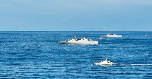 中共軍艦包圍第一島鏈！「全面封控」阻止外軍 國防部證實：數量非常驚人