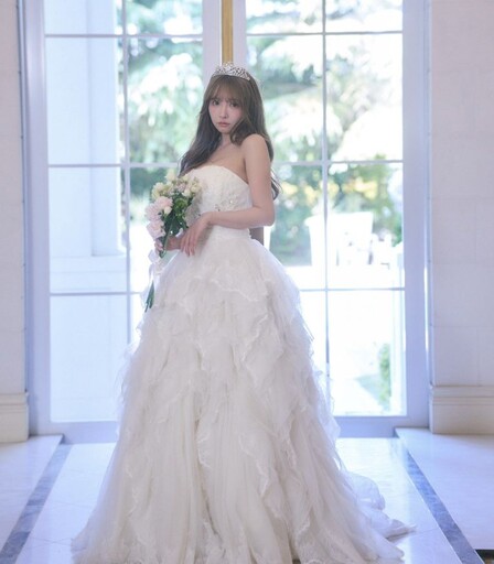 三上悠亞絕美婚紗照曝光！緊急出面致歉公開新計畫