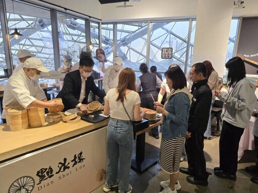 王敏淳粉絲見面會！ 三人同台 與粉絲們開心共享不一樣的母親節