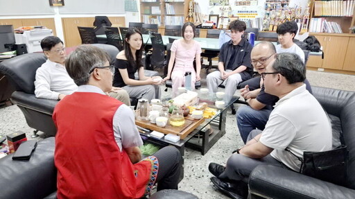 4名國際生結合資策會、華碩基金會 送愛到阿里山國民中小學