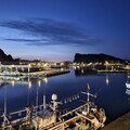 玩海釣、賞奇岩、吃小卷 深澳漁港夏日最嗨行程推薦
