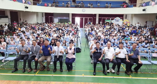 太保市模範兒童表揚大會 市長鄭淑分期勉品格與成就並重