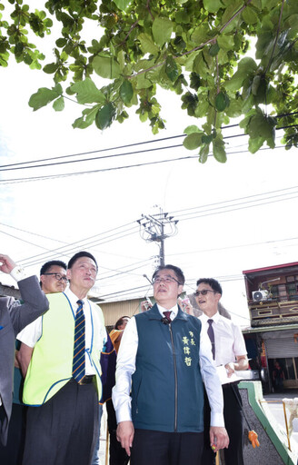 全球首間校園黃金蝙蝠生態教室 黄偉哲親往大社國小揭牌啓用
