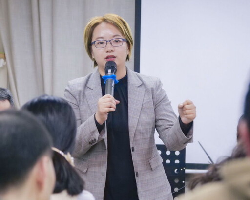 警察出身侯友宜更應相挺 黃淑君促新北落實感染後送與心理假