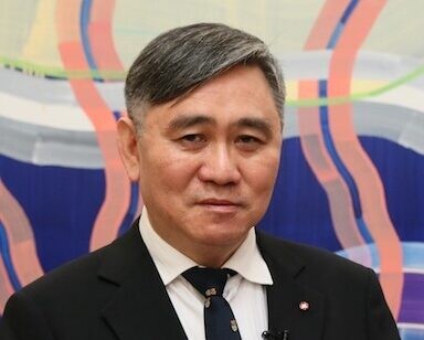 王文洋「私生風波」再擴大！1女再爆替生子 性掮客遭起底試車