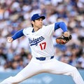 「這球沒揮嗎？」大谷翔平表情包又來了！爭議判決引爆噓聲