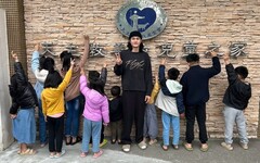 高錦瑋宣布簽7年長約 感恩捐贈300萬助花蓮弱勢兒少