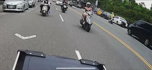 南港「內衣辣騎士」路上出沒！阿伯騎一旁狂追 在地人認出他身分