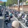 板橋殯儀館禁機車走側門 山田摩衣：停車秩序更為混亂