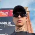 型男導演「硬上＋射精」曖昧女！激戰完頭髮全是精液 完事卻拒交往
