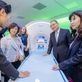新北鏈結歐洲產業 侯友宜訪研揚飛利浦共推智慧醫療