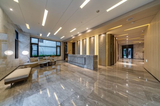 高雄新站特區 千坪大基地 科工館高醫商圈自住首選「光洲耘朗」