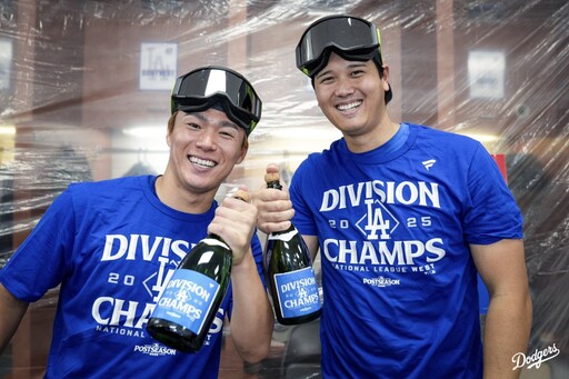 道奇賽後香檳浴狂歡曝光！大谷翔平轟進54轟 下一步直指世界大賽