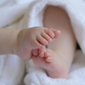 痴迷求子6年砸120萬做試管嬰兒 英國婦女淚憶：沒有孩子反而自由