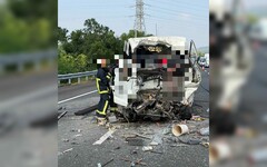 國道2死車禍剛發生！預拌車經過「方向盤鎖死」也出事 在地人嚇：抓交替？