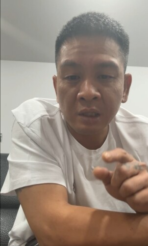 館長前員工毀滅式爆料!他自爆「老二小」求助下屬 荒謬對話:你嫂子想看你的