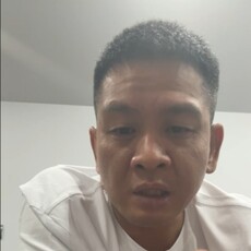 館長前員工毀滅式爆料！他自爆「老二小」求助下屬 荒謬對話：你嫂子想看你的