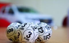 66歲阿北爽中1.2億樂透！裝窮騙人「爽過豪華生活」 隔半年後悔了