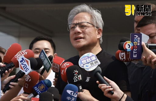 黃仁勳插隊吃內湖超夯麵館!霸氣舉動全場嗨翻:點最貴的