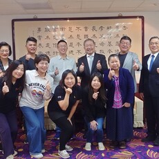 關懷弱勢不停歇 新北市議會訪視育幼院並贈50萬元慰問金