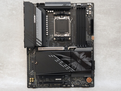 B850 AORUS ELITE WIFI7主機板開箱評測分享：給預算有限的遊戲玩家們最棒的選擇